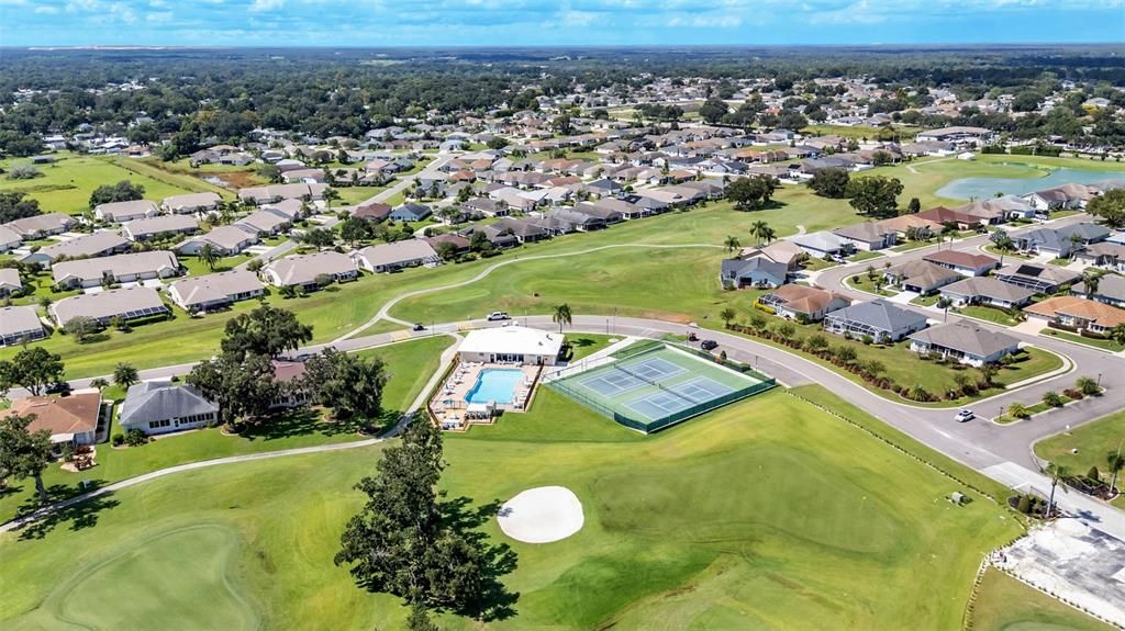 En Venta: $324,999 (3 camas, 2 baños, 1558 Pies cuadrados)