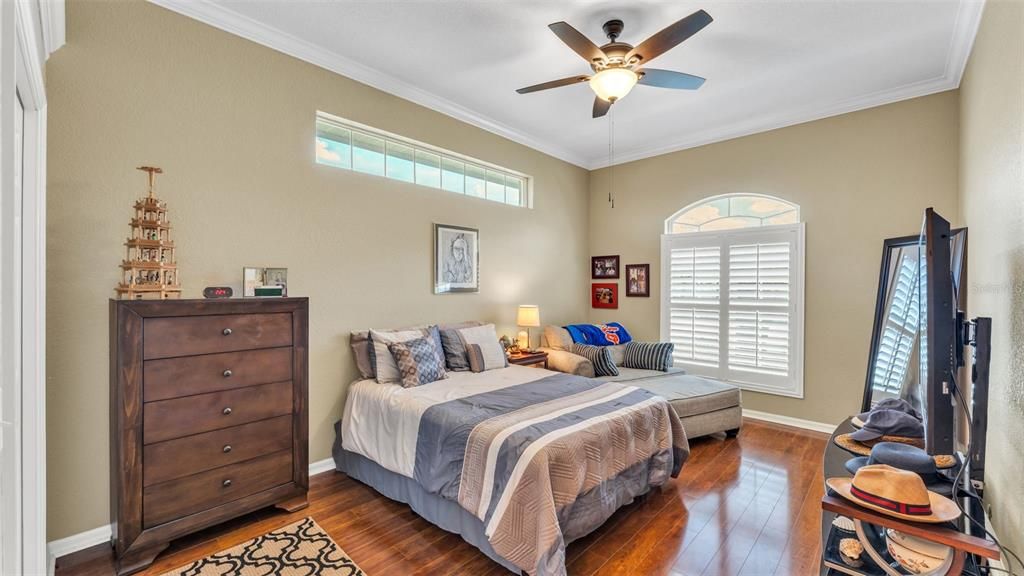 En Venta: $324,999 (3 camas, 2 baños, 1558 Pies cuadrados)