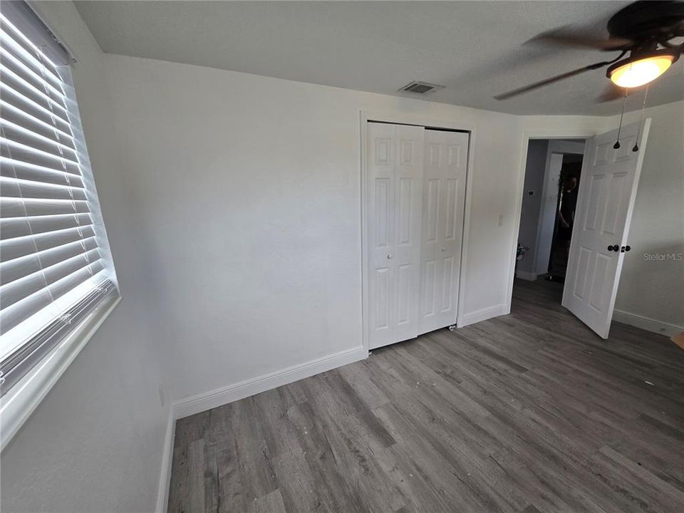 Active With Contract: $1,725 (2 beds, 2 baths, 1117 Square Feet)