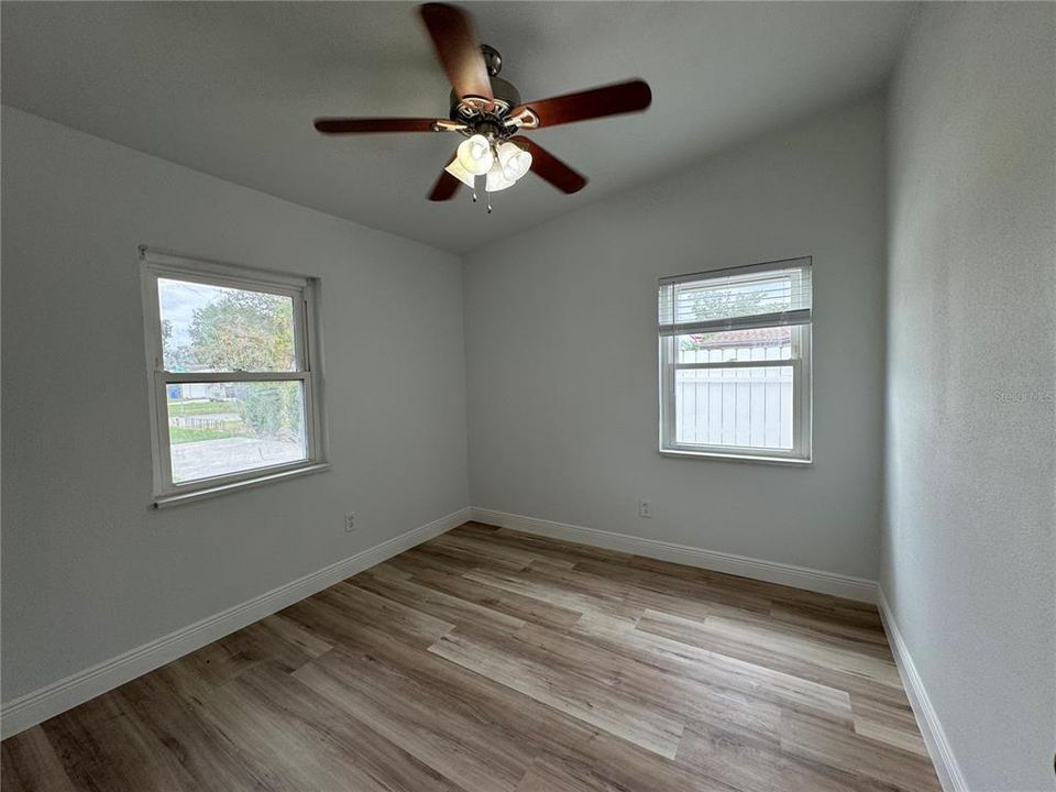 For Sale: $615,000 (5 beds, 4 baths, 2425 Square Feet)