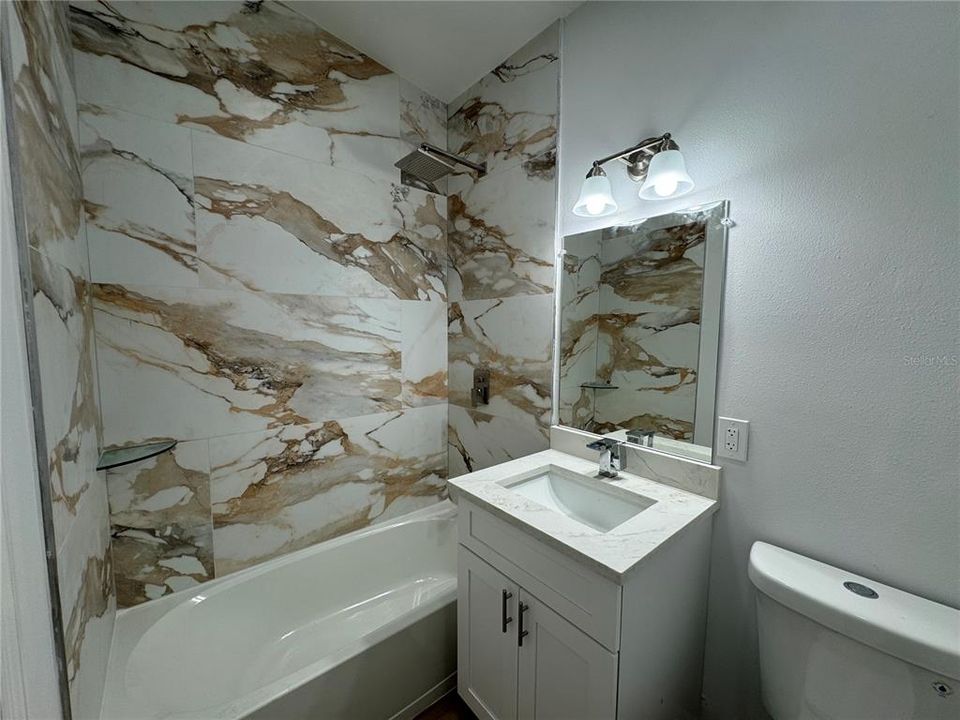 For Sale: $615,000 (5 beds, 4 baths, 2425 Square Feet)