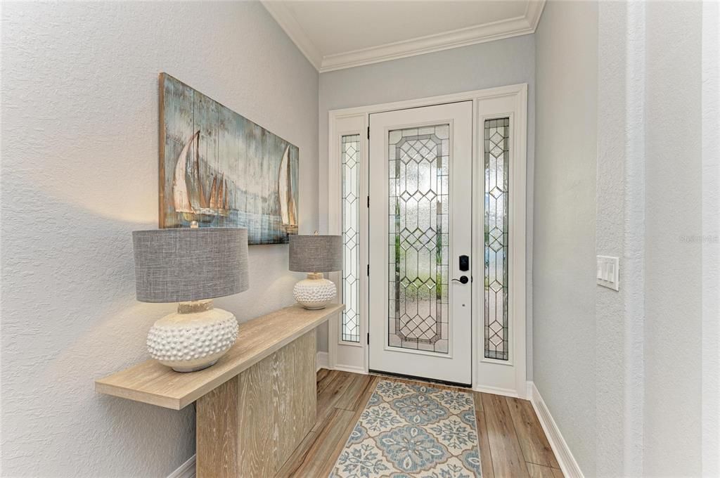 En Venta: $1,195,000 (4 camas, 3 baños, 2543 Pies cuadrados)