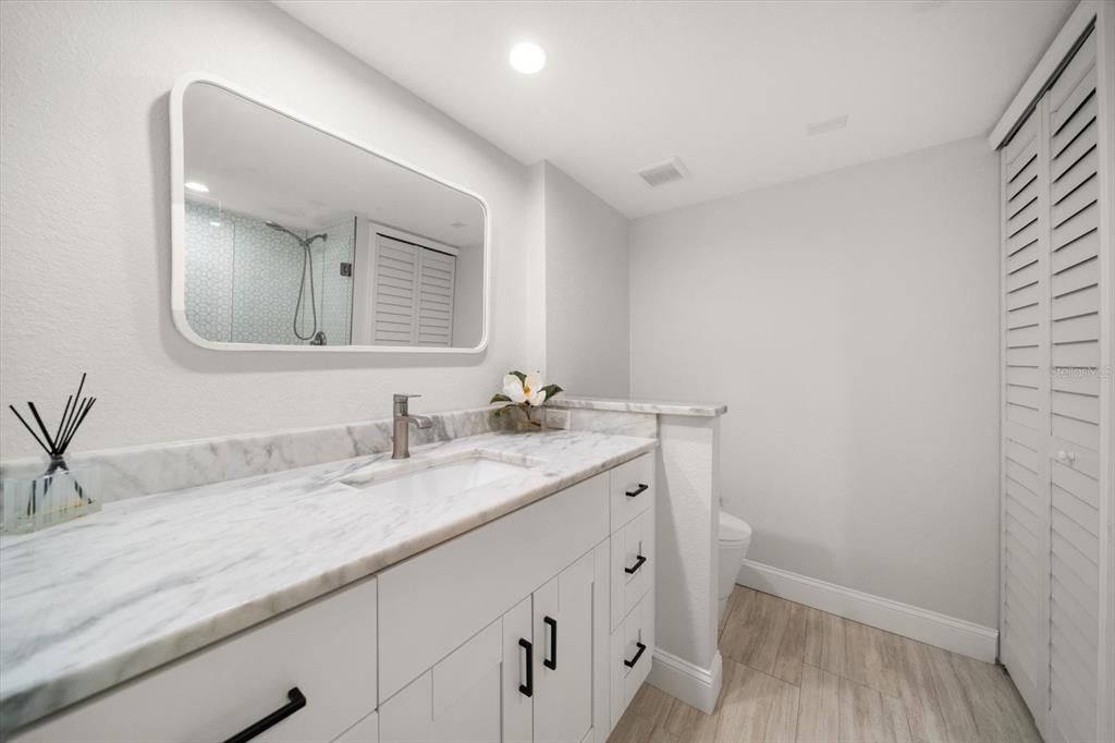 На продажу: $549,000 (3 спален, 2 ванн, 1950 Квадратных фут)