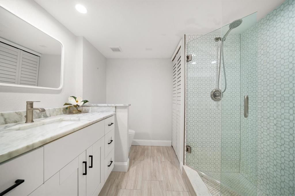 На продажу: $549,000 (3 спален, 2 ванн, 1950 Квадратных фут)