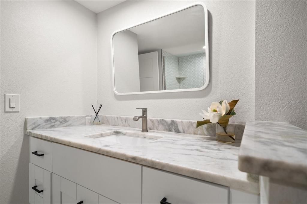 На продажу: $549,000 (3 спален, 2 ванн, 1950 Квадратных фут)