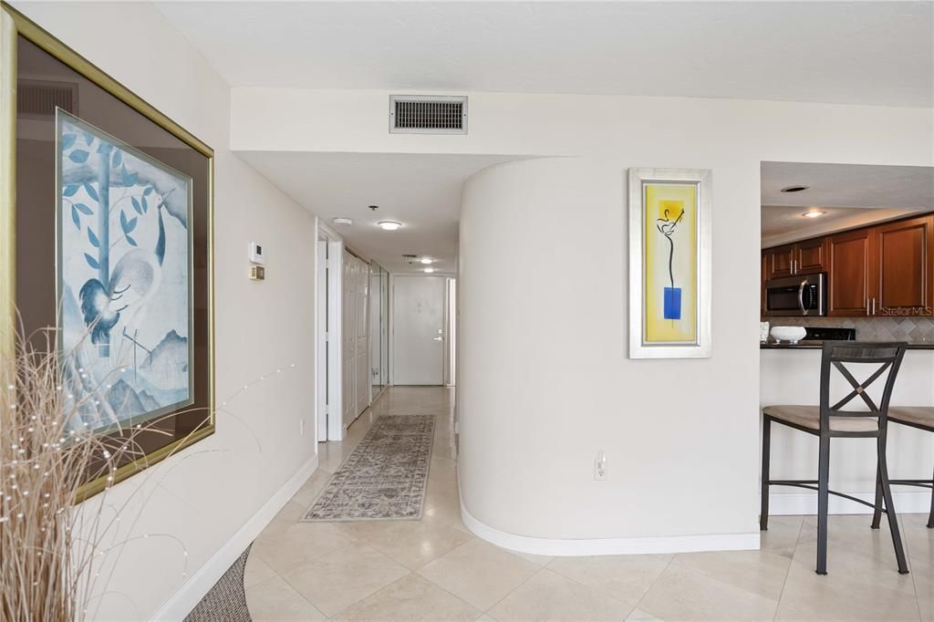 For Rent: $4,900 (2 beds, 2 baths, 1380 Square Feet)