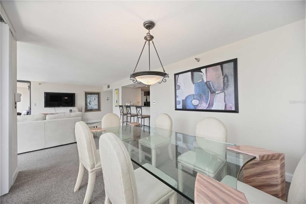 For Rent: $4,900 (2 beds, 2 baths, 1380 Square Feet)