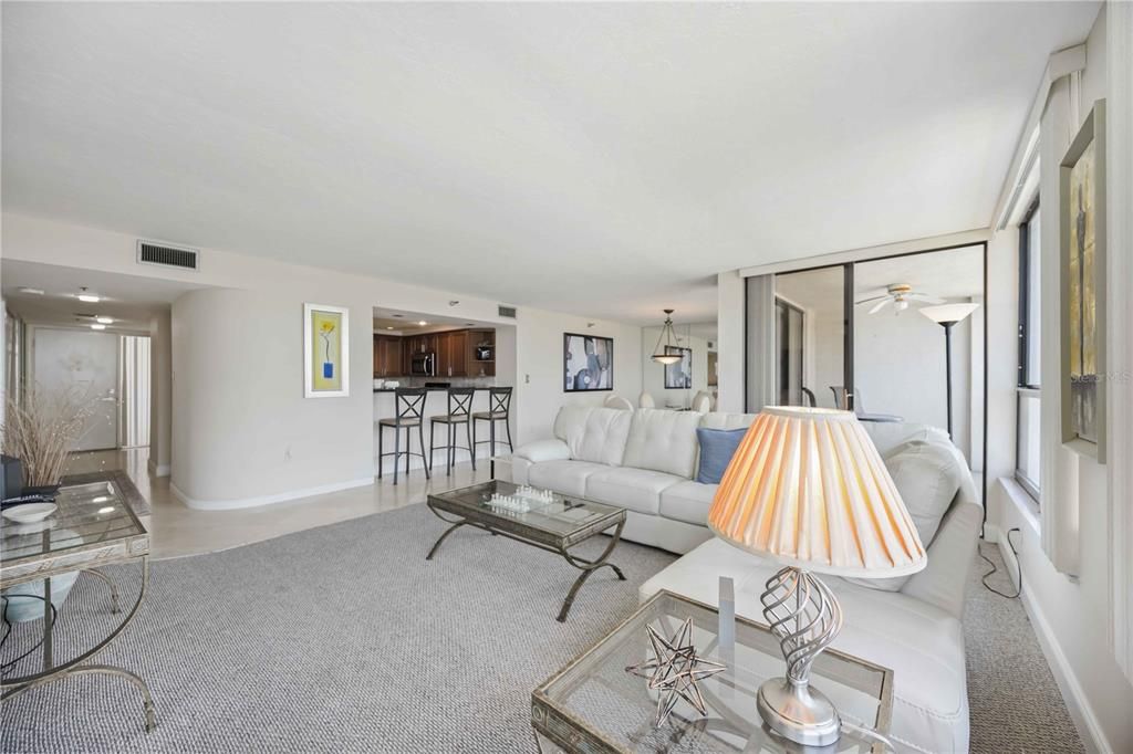 For Rent: $4,900 (2 beds, 2 baths, 1380 Square Feet)