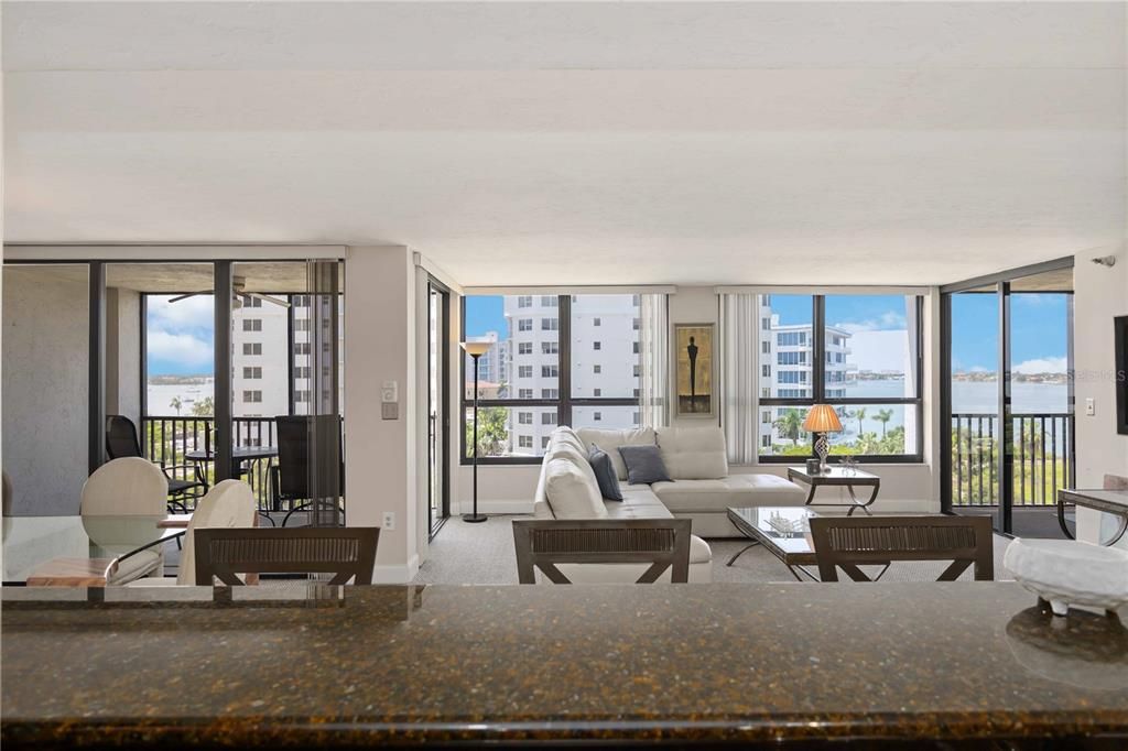 For Rent: $4,900 (2 beds, 2 baths, 1380 Square Feet)