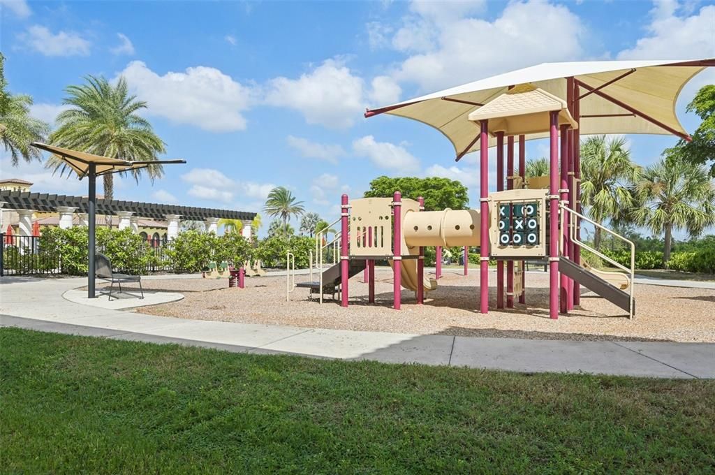 На продажу: $334,900 (3 спален, 2 ванн, 1949 Квадратных фут)