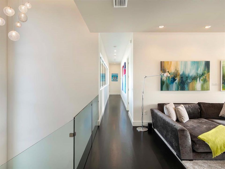 Active With Contract: $3,100,000 (5 beds, 6 baths, 4412 Square Feet)