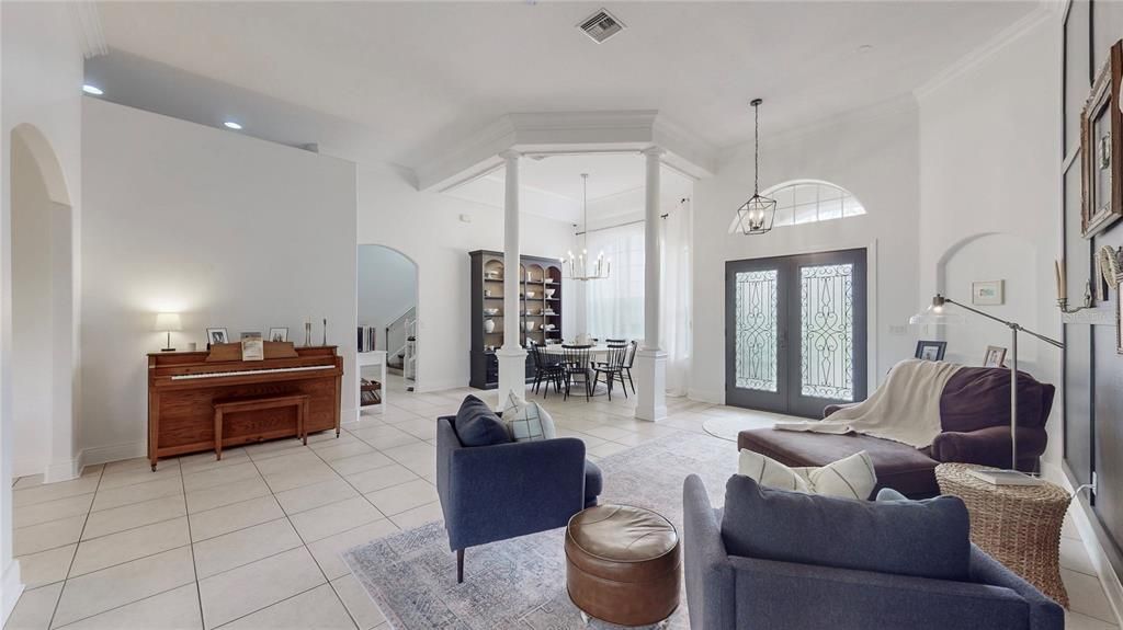 For Sale: $669,000 (4 beds, 3 baths, 3183 Square Feet)