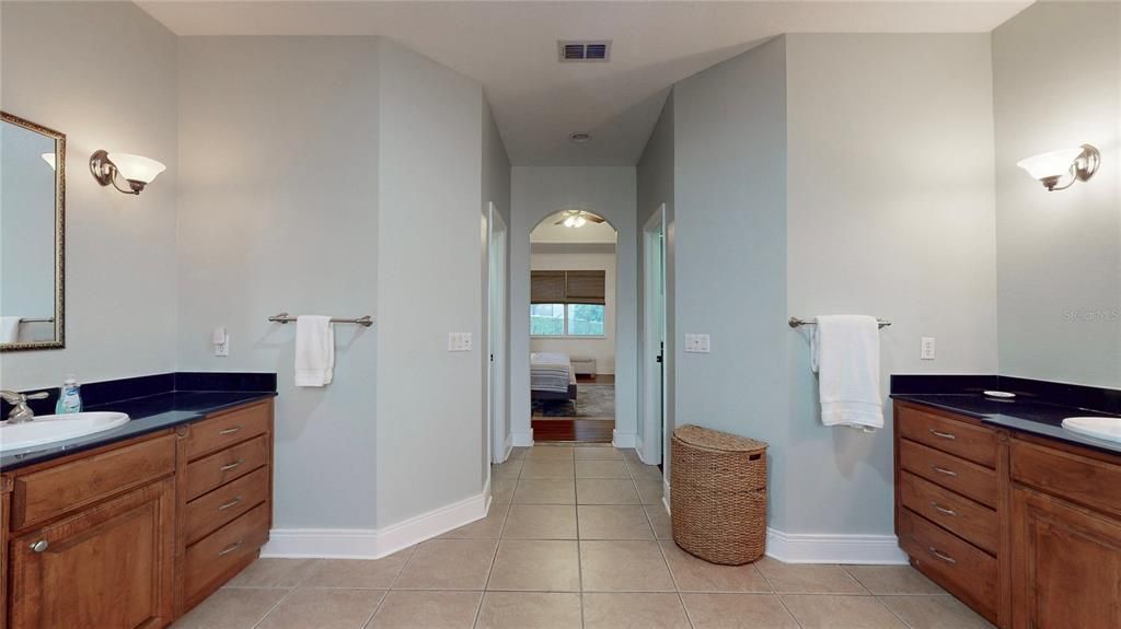 For Sale: $669,000 (4 beds, 3 baths, 3183 Square Feet)