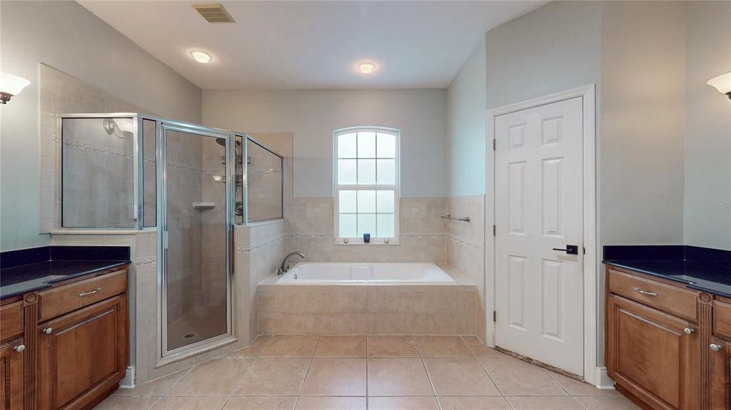 For Sale: $669,000 (4 beds, 3 baths, 3183 Square Feet)