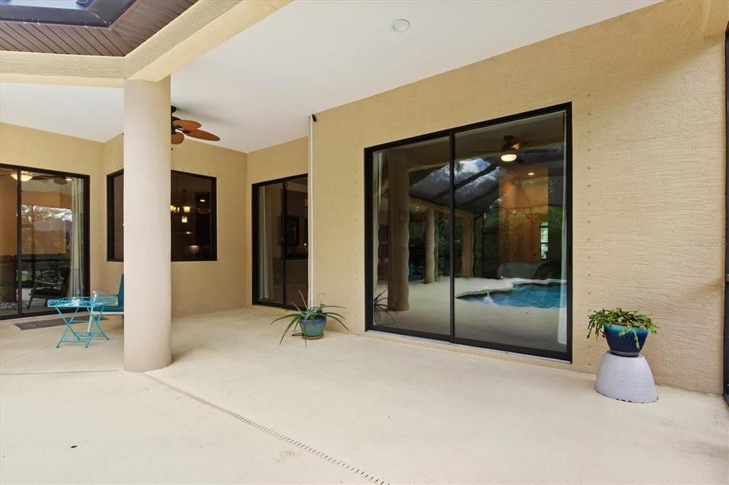 На продажу: $799,900 (4 спален, 3 ванн, 3238 Квадратных фут)