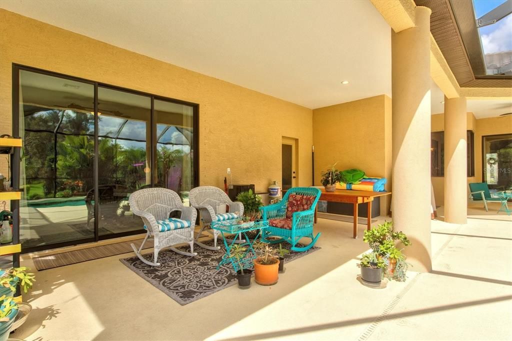 На продажу: $799,900 (4 спален, 3 ванн, 3238 Квадратных фут)