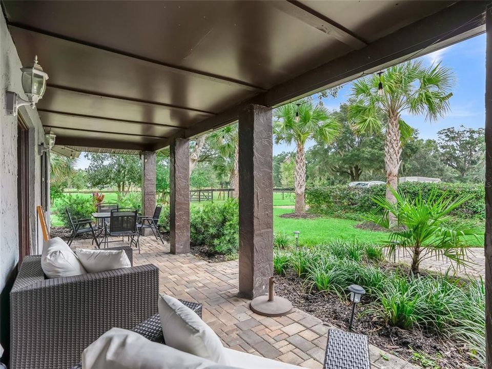 待售: $950,000 (7 贝兹, 2 浴室, 3064 平方英尺)