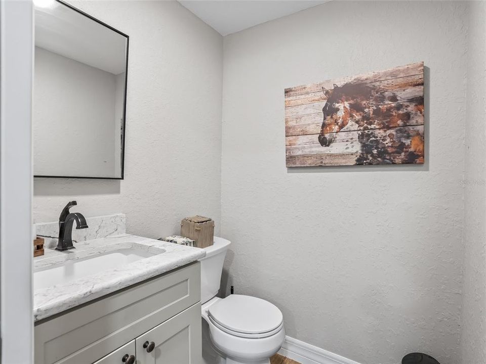 待售: $950,000 (7 贝兹, 2 浴室, 3064 平方英尺)