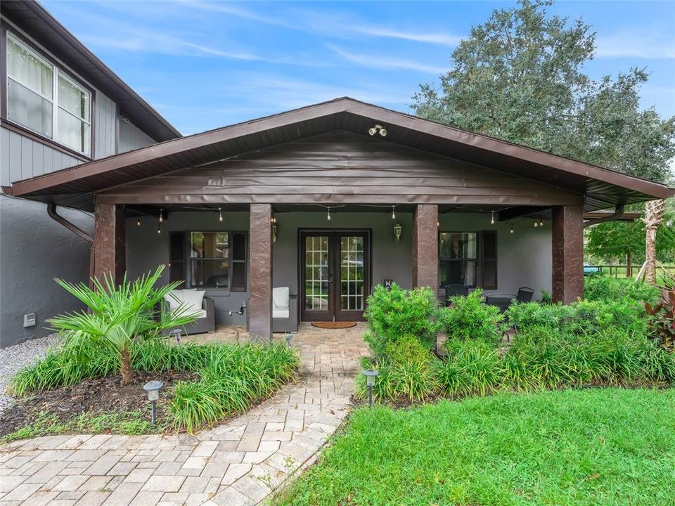 待售: $950,000 (7 贝兹, 2 浴室, 3064 平方英尺)