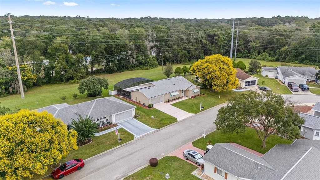 For Sale: $329,900 (2 beds, 2 baths, 1678 Square Feet)