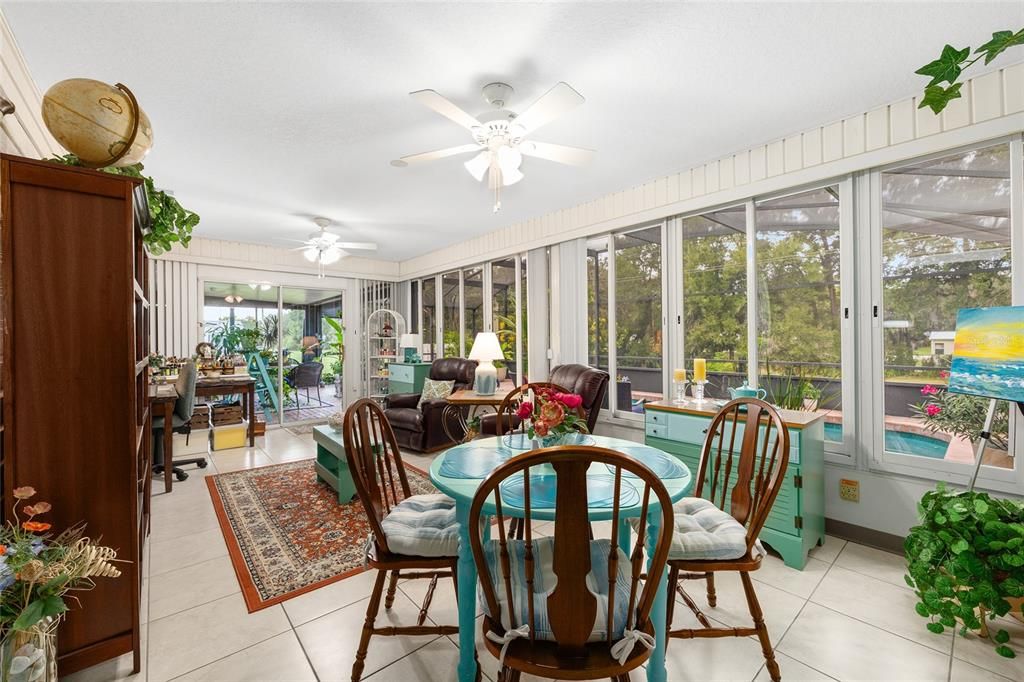 For Sale: $329,900 (2 beds, 2 baths, 1678 Square Feet)