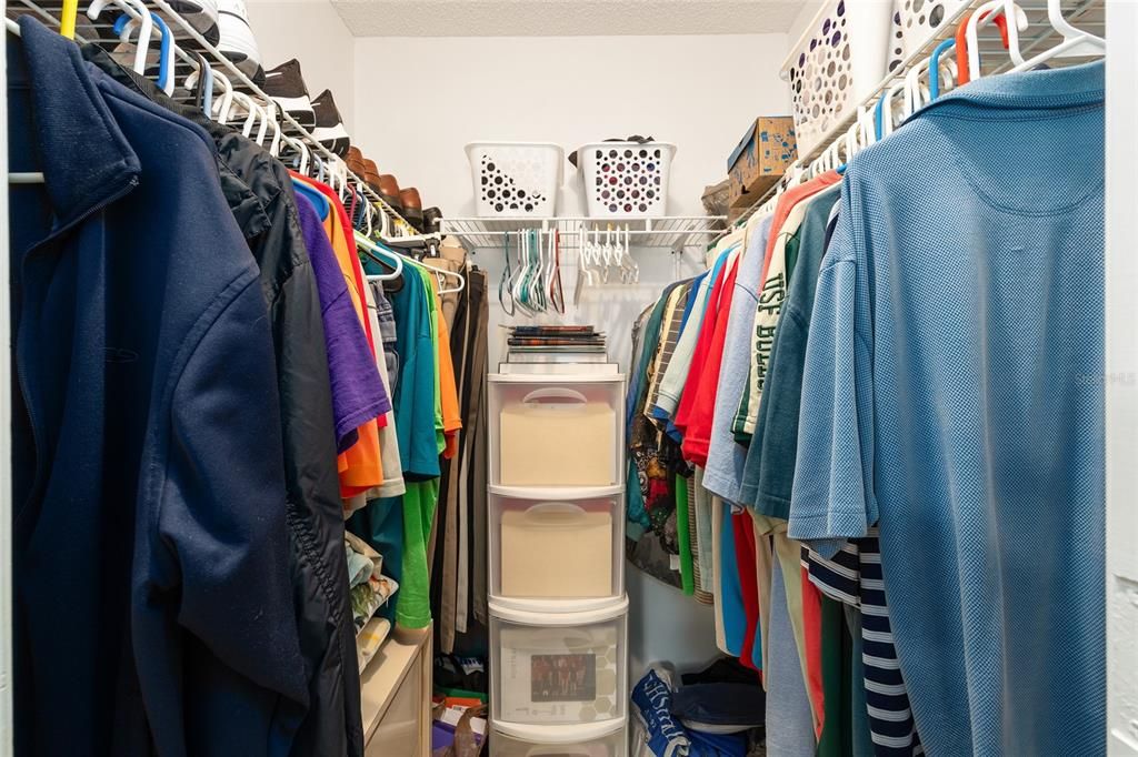 For Sale: $329,900 (2 beds, 2 baths, 1678 Square Feet)