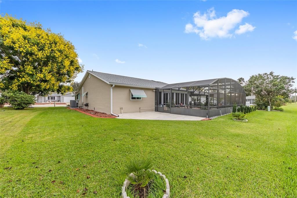 For Sale: $329,900 (2 beds, 2 baths, 1678 Square Feet)