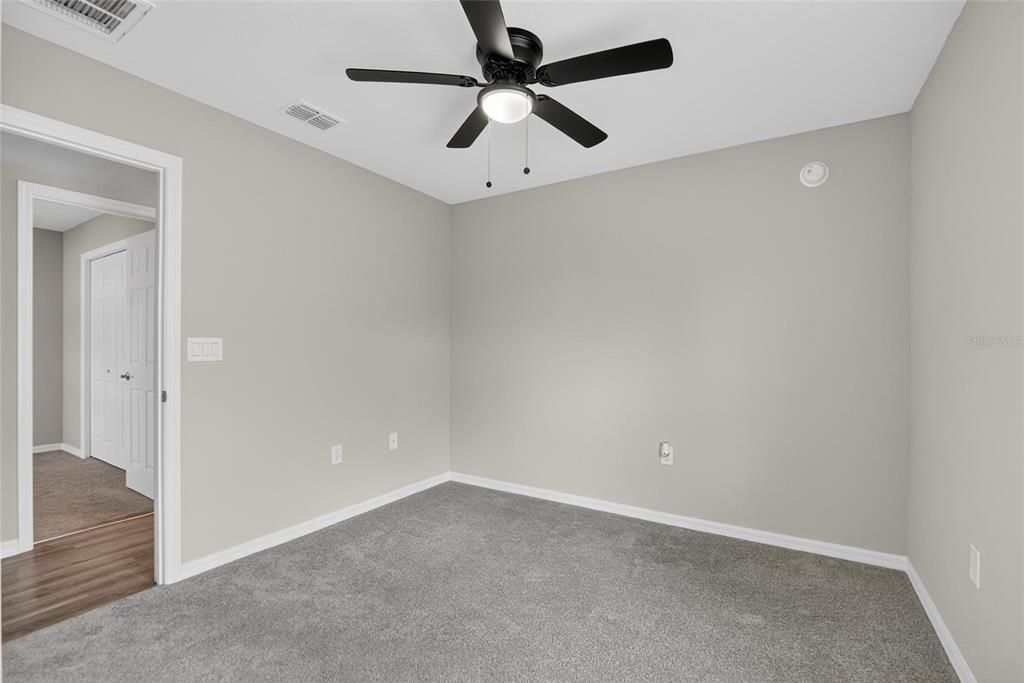 En Venta: $332,000 (3 camas, 2 baños, 1492 Pies cuadrados)