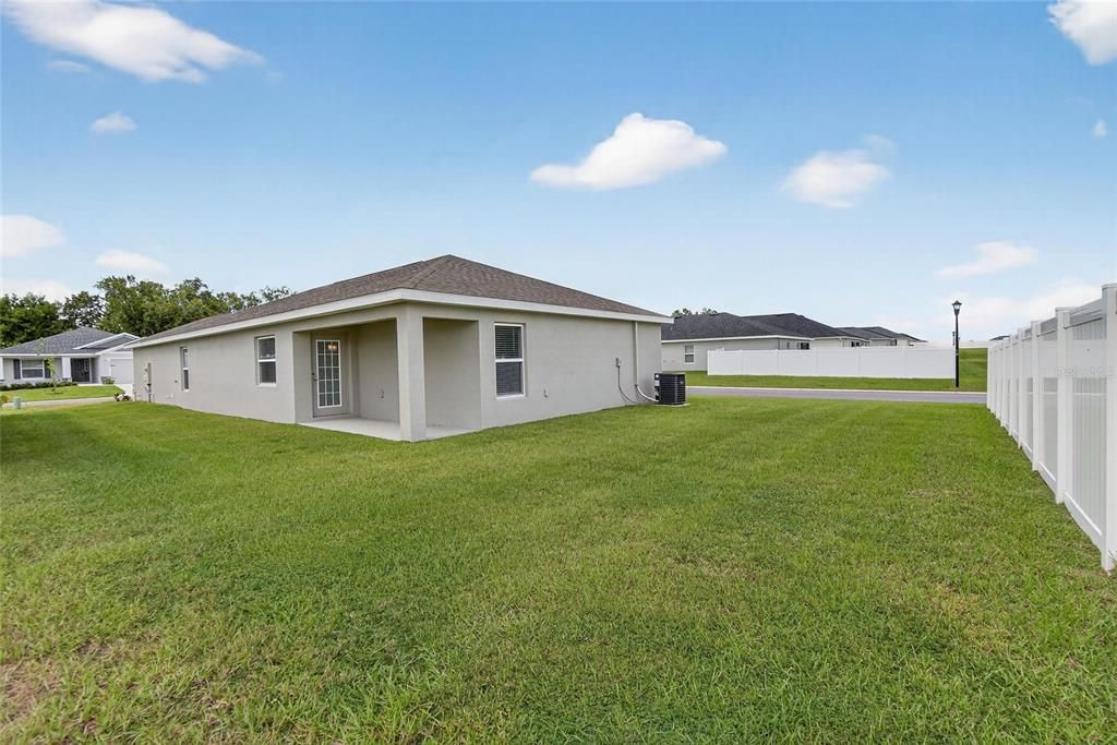 En Venta: $332,000 (3 camas, 2 baños, 1492 Pies cuadrados)