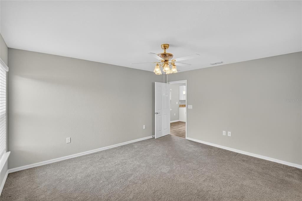 En Venta: $332,000 (3 camas, 2 baños, 1492 Pies cuadrados)