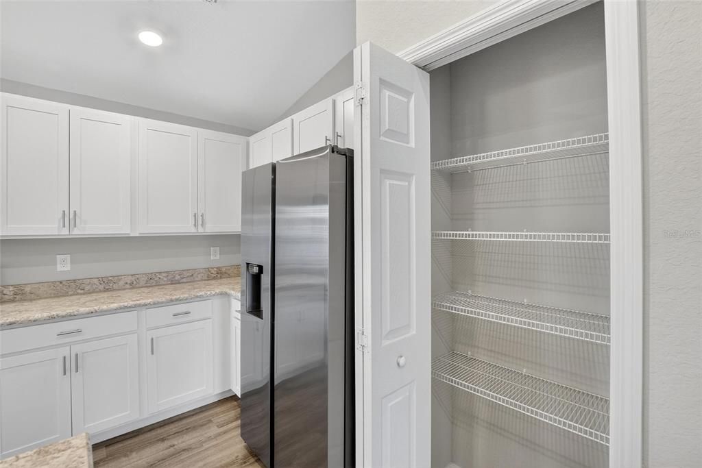 En Venta: $332,000 (3 camas, 2 baños, 1492 Pies cuadrados)