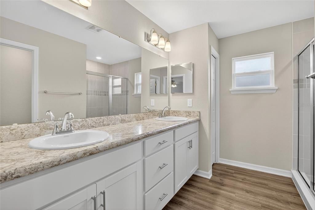 En Venta: $332,000 (3 camas, 2 baños, 1492 Pies cuadrados)