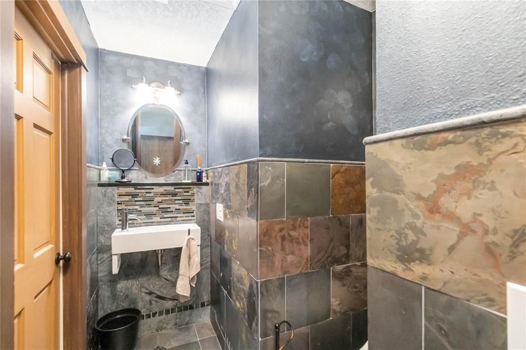 待售: $785,000 (3 贝兹, 2 浴室, 2520 平方英尺)