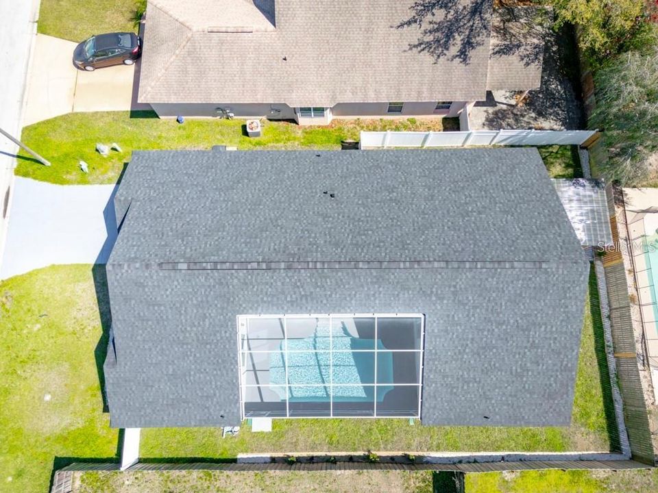 合同活跃: $2,700 (3 贝兹, 3 浴室, 1812 平方英尺)