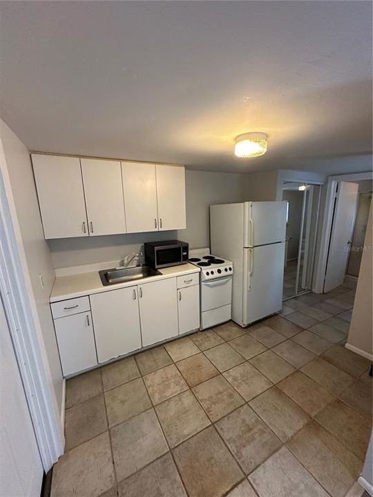 En Renta: $1,075 (1 camas, 1 baños, 400 Pies cuadrados)