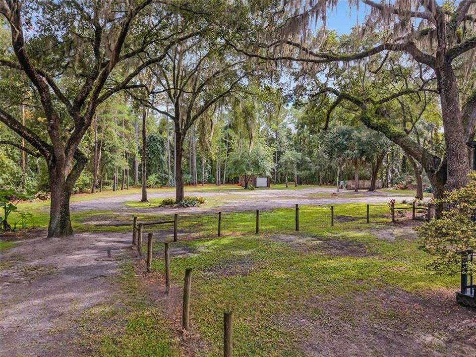 En Venta: $549,000 (4 camas, 3 baños, 2524 Pies cuadrados)