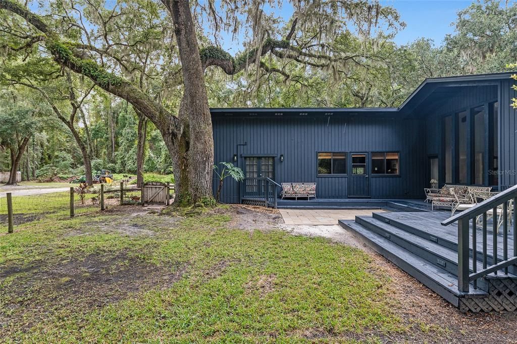 En Venta: $549,000 (4 camas, 3 baños, 2524 Pies cuadrados)