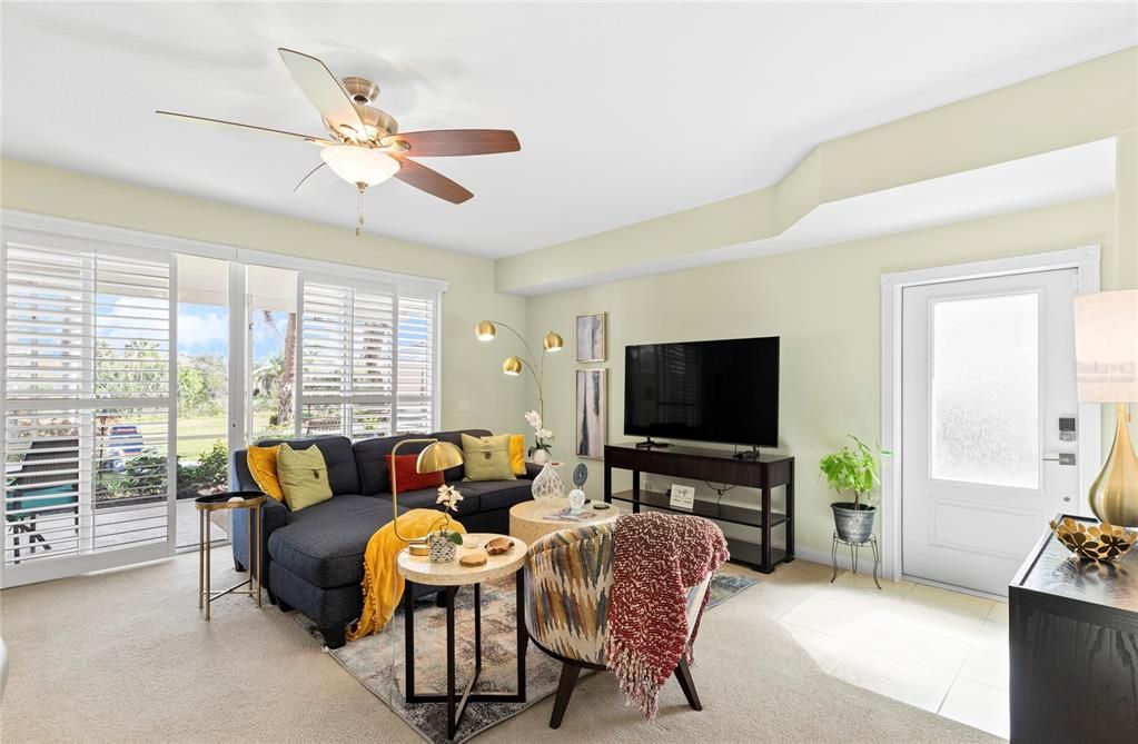 For Rent: $2,495 (3 beds, 2 baths, 1672 Square Feet)