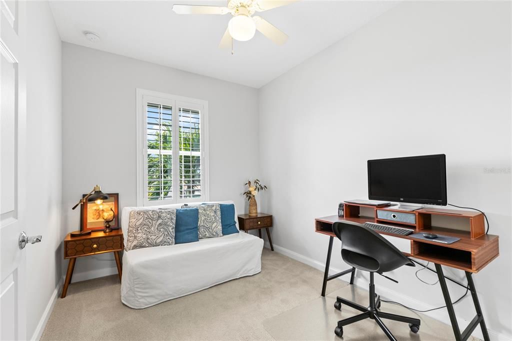 For Rent: $2,495 (3 beds, 2 baths, 1672 Square Feet)