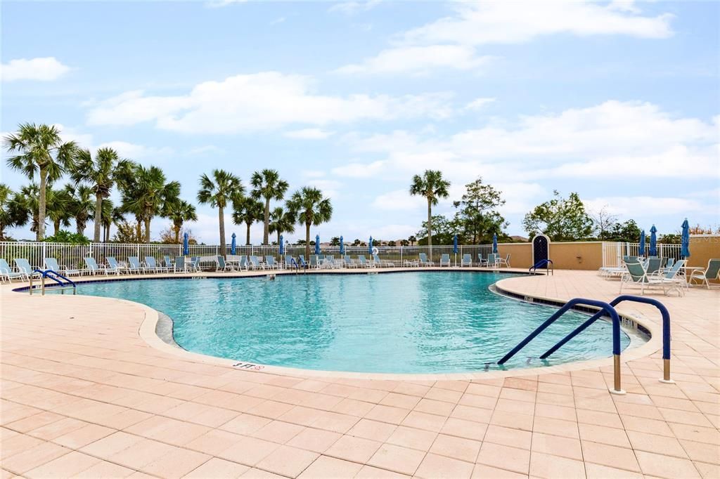 For Rent: $2,495 (3 beds, 2 baths, 1672 Square Feet)