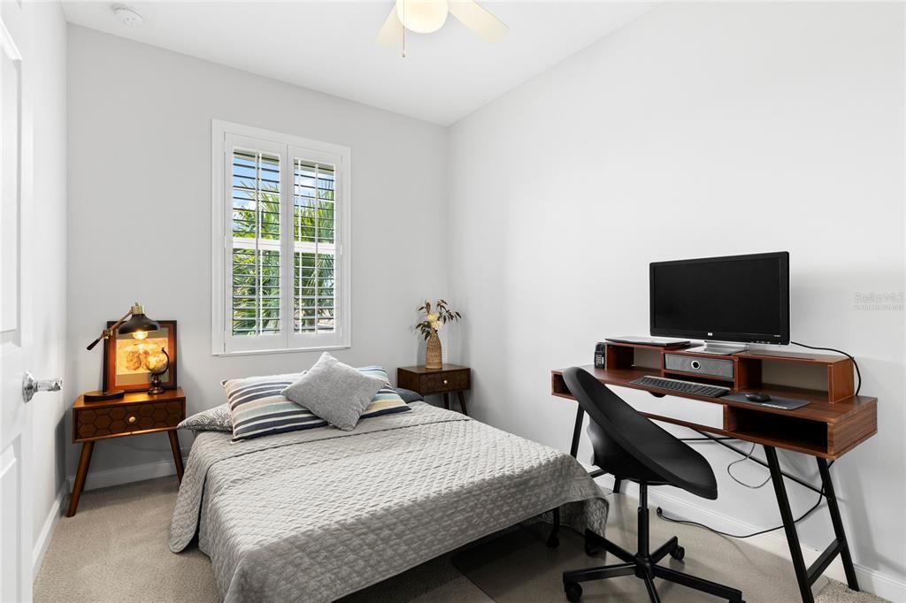 For Rent: $2,495 (3 beds, 2 baths, 1672 Square Feet)