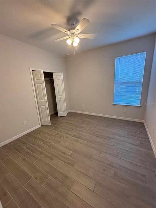 出租: $2,400 (4 贝兹, 3 浴室, 1838 平方英尺)