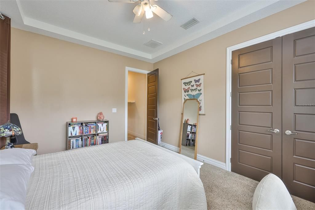 Active With Contract: $1,250,000 (6 beds, 4 baths, 4857 Square Feet)