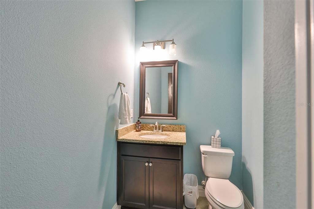 Active With Contract: $1,250,000 (6 beds, 4 baths, 4857 Square Feet)