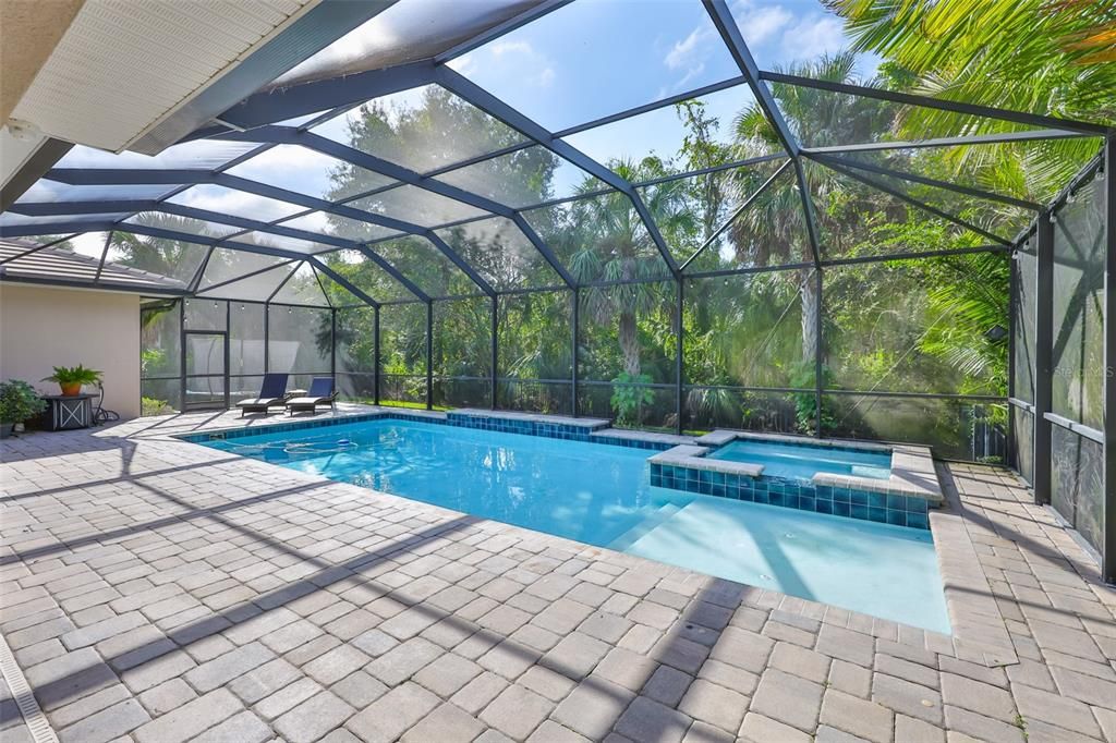 Active With Contract: $1,250,000 (6 beds, 4 baths, 4857 Square Feet)