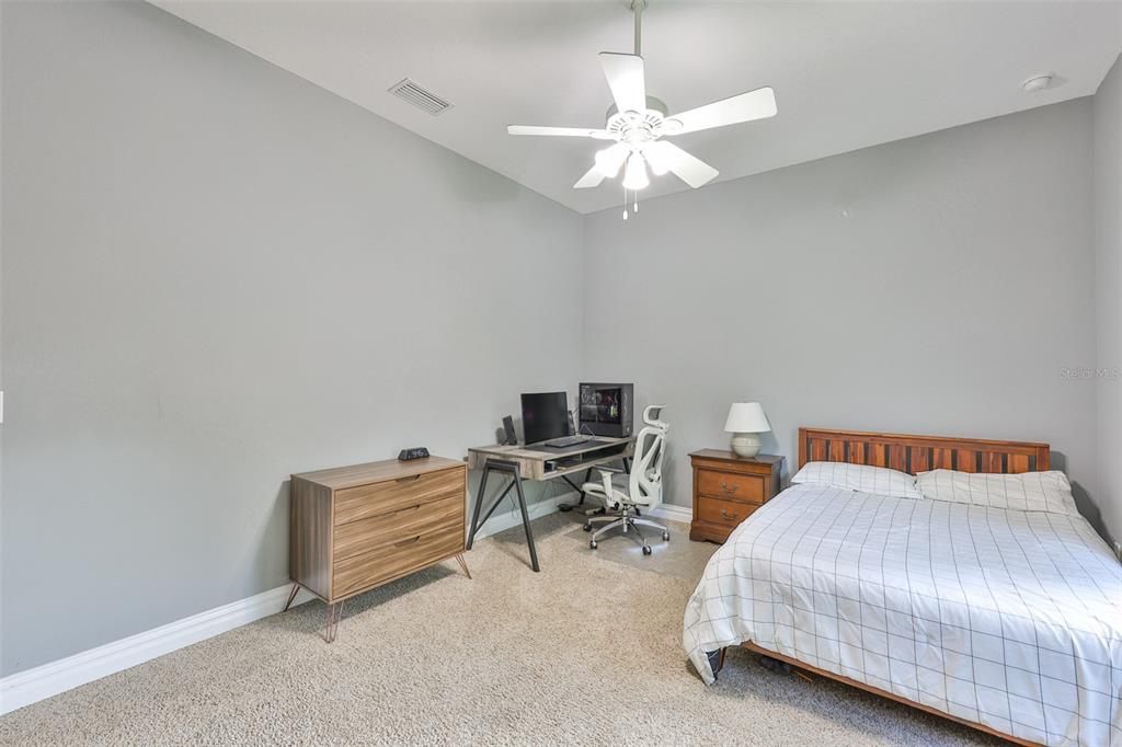 Active With Contract: $1,250,000 (6 beds, 4 baths, 4857 Square Feet)