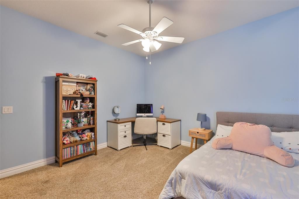 Active With Contract: $1,250,000 (6 beds, 4 baths, 4857 Square Feet)