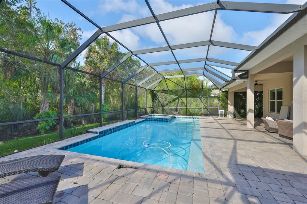 Active With Contract: $1,250,000 (6 beds, 4 baths, 4857 Square Feet)