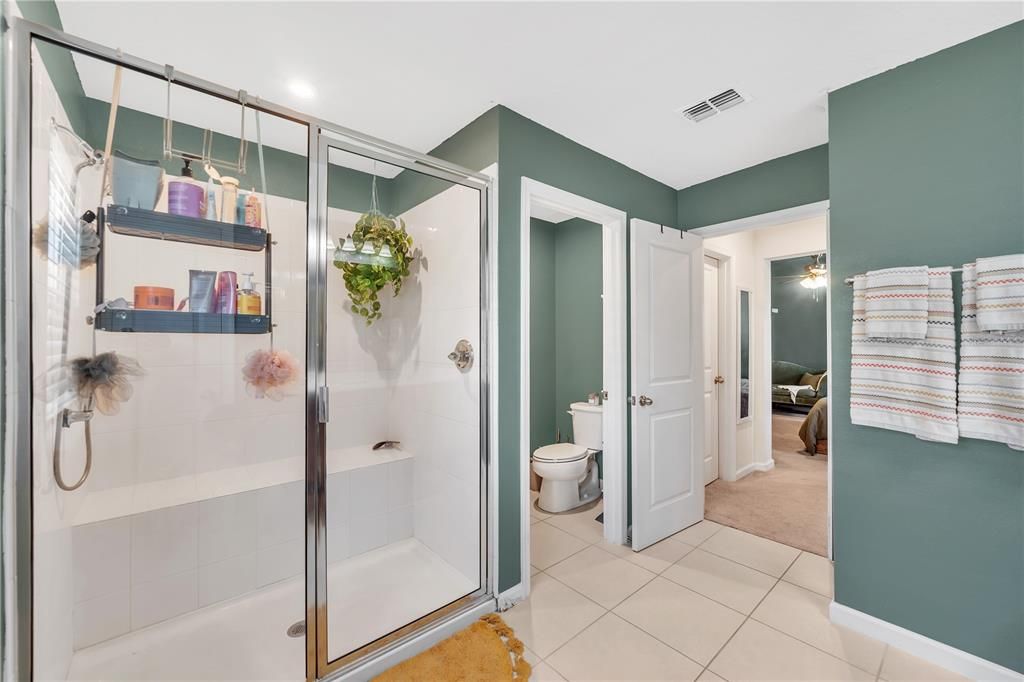 Active With Contract: $399,900 (4 beds, 2 baths, 2461 Square Feet)