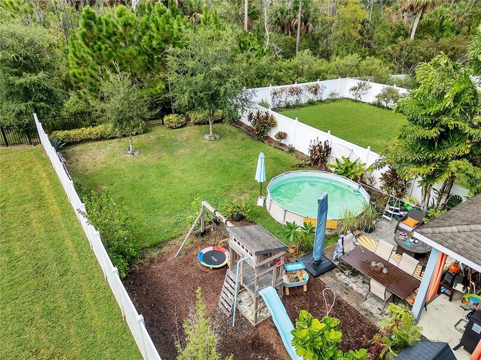 Active With Contract: $399,900 (4 beds, 2 baths, 2461 Square Feet)